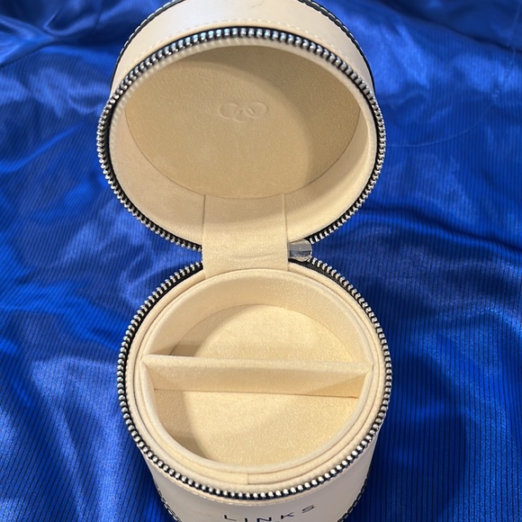 Links London Jewelry Links London Round Zipper Around Cream Leather